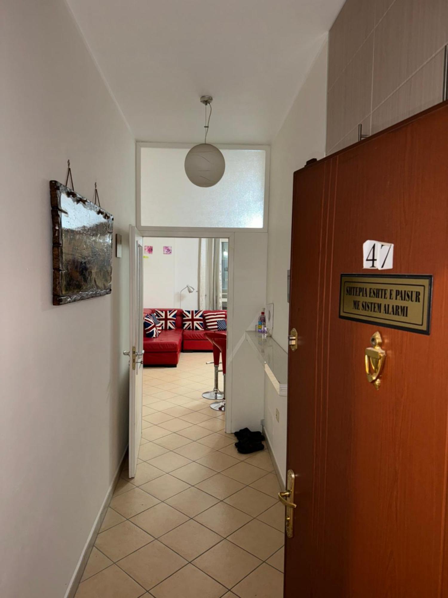 3 Bedrooms Apartment Shkoder Exterior photo